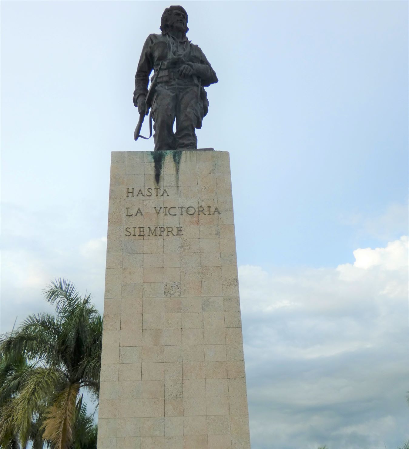 Che Guevara's mausoleum, Santa Clara, by Enza Laurenti (3) .jpg